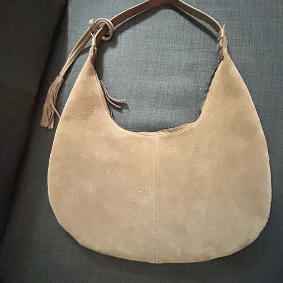 New Genicci Tan Suede Hobo Bag - Picture 4 of 4